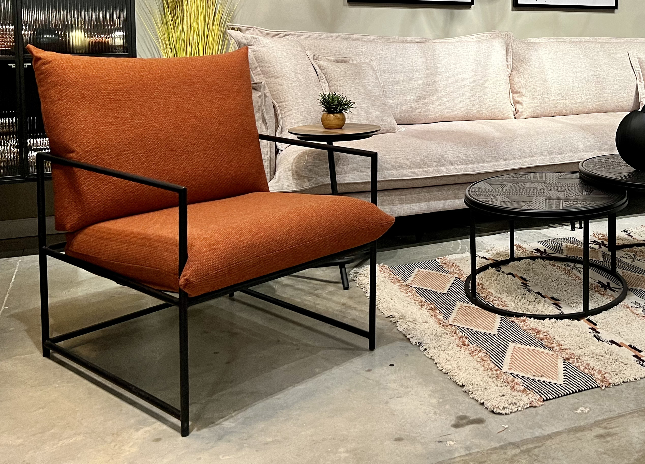 כורסא מעוצבת דגם אנגוס כורסא מעוצבת דגם אנגוס