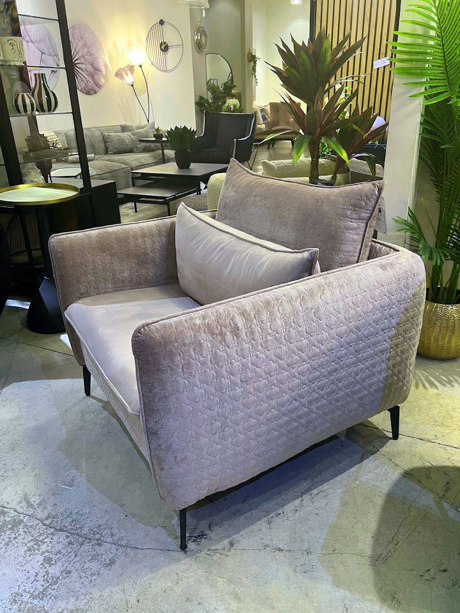 כורסא מעוצבת דגם אופק כורסא מעוצבת דגם אופק