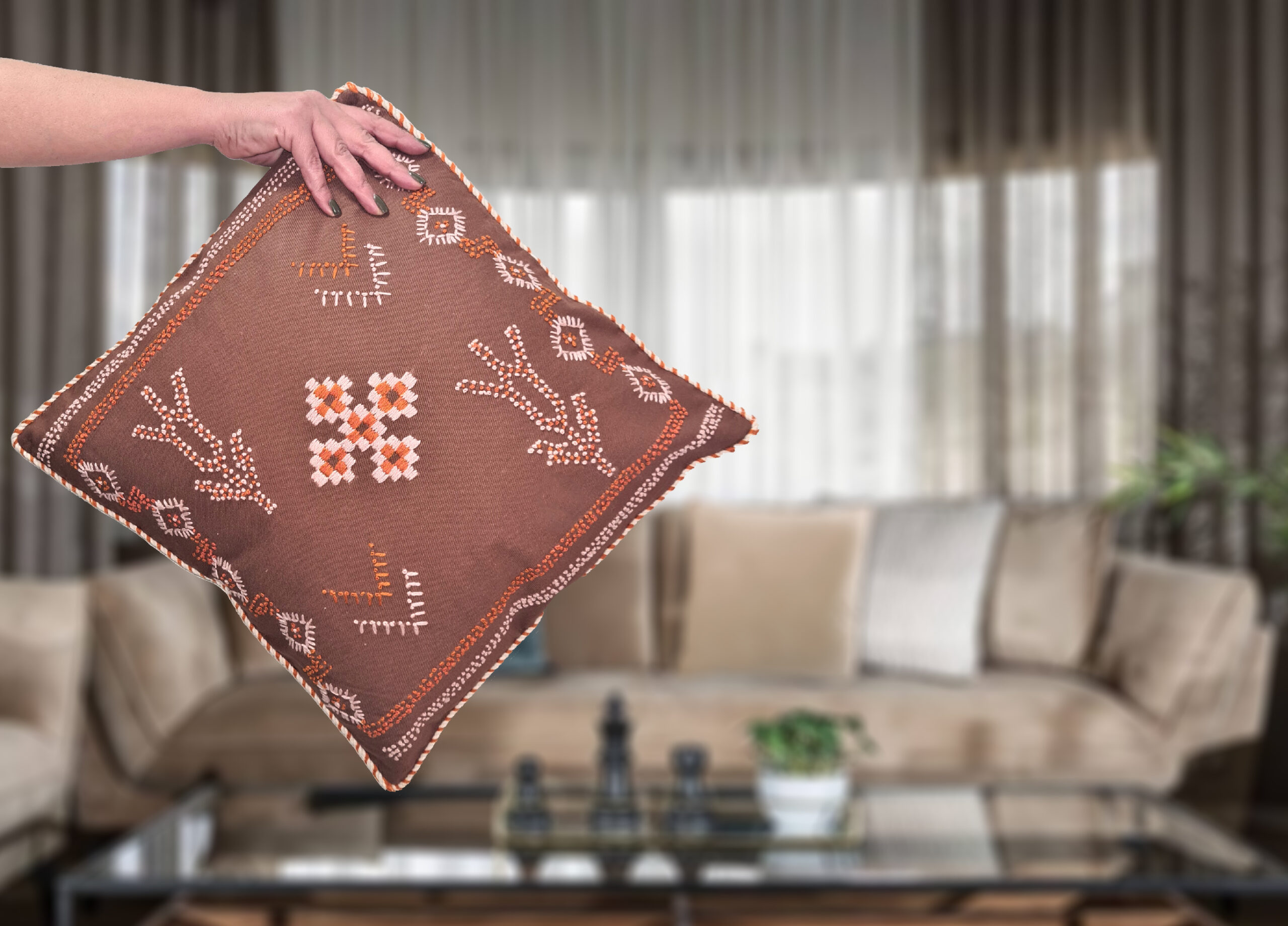 כרית דגם ברייט 01 במידה 45*45