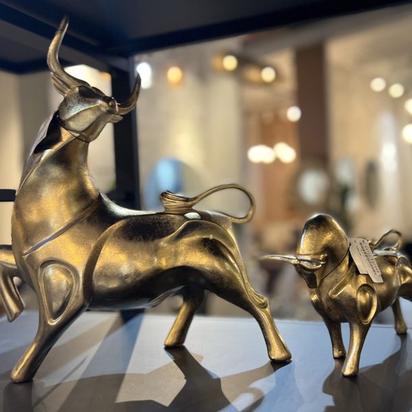 פסל שור זהב