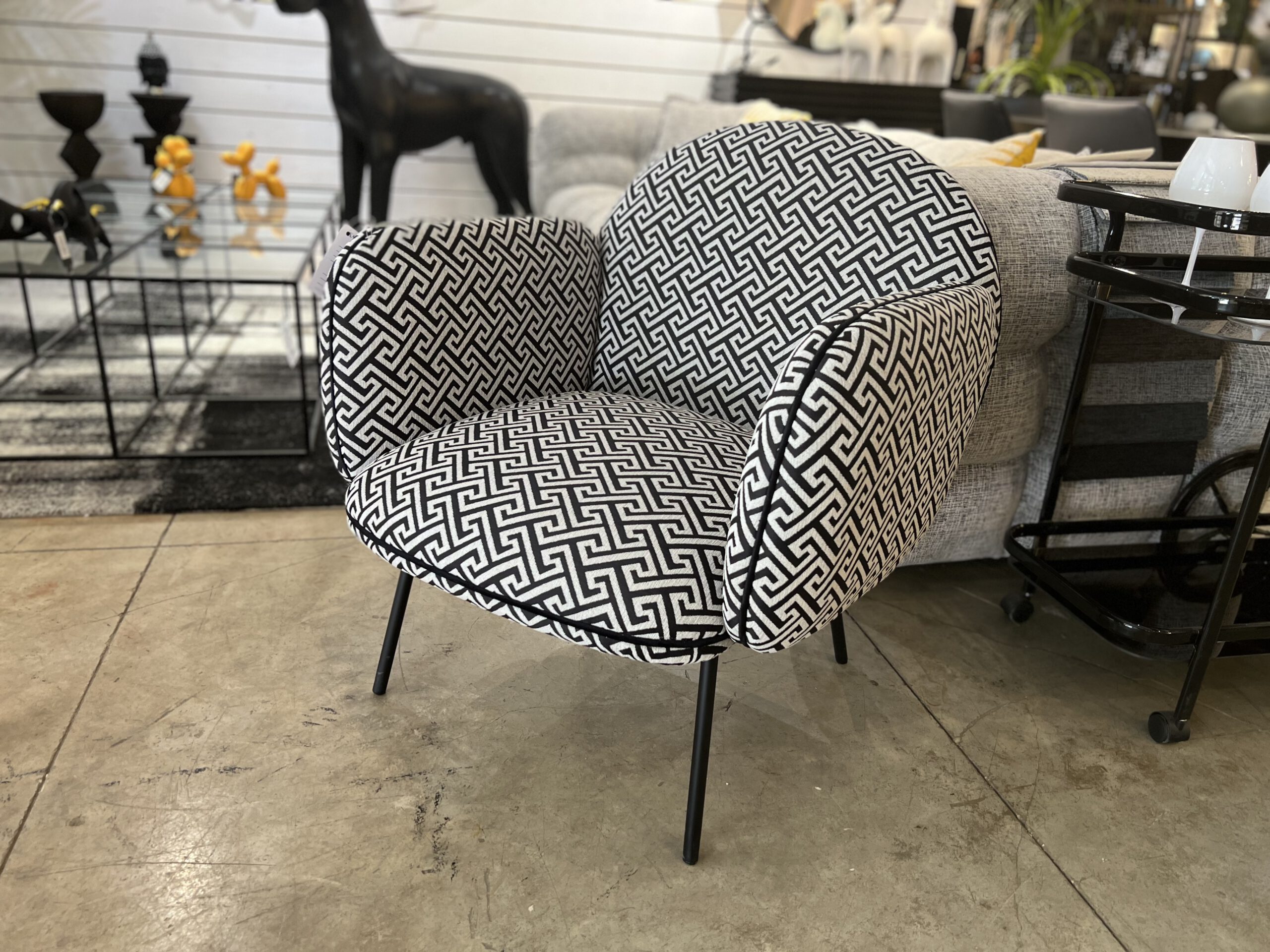 כורסא מעוצבת דגם לינה כורסא מעוצבת דגם לינה