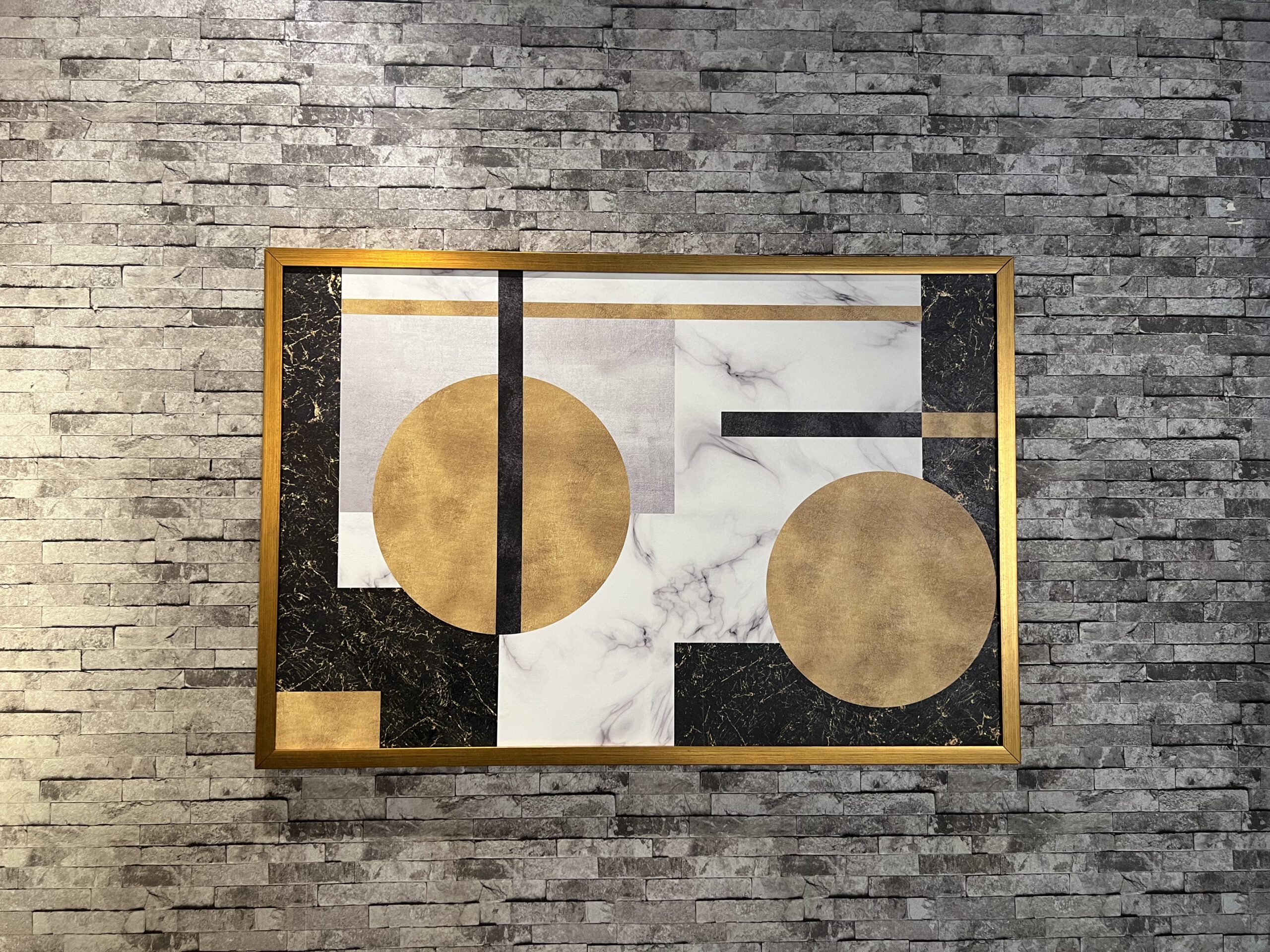 תמונת קיר עיגולים זהב