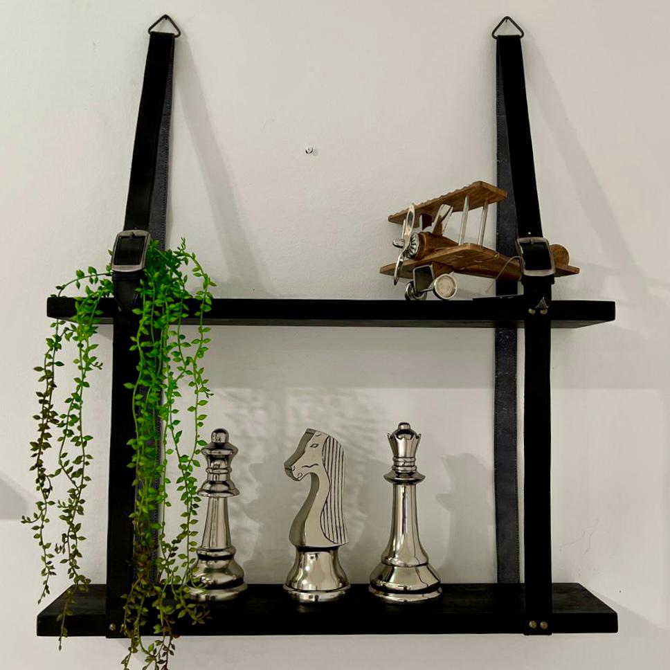 זוג מדפי עץ תליה עם רצועות עור