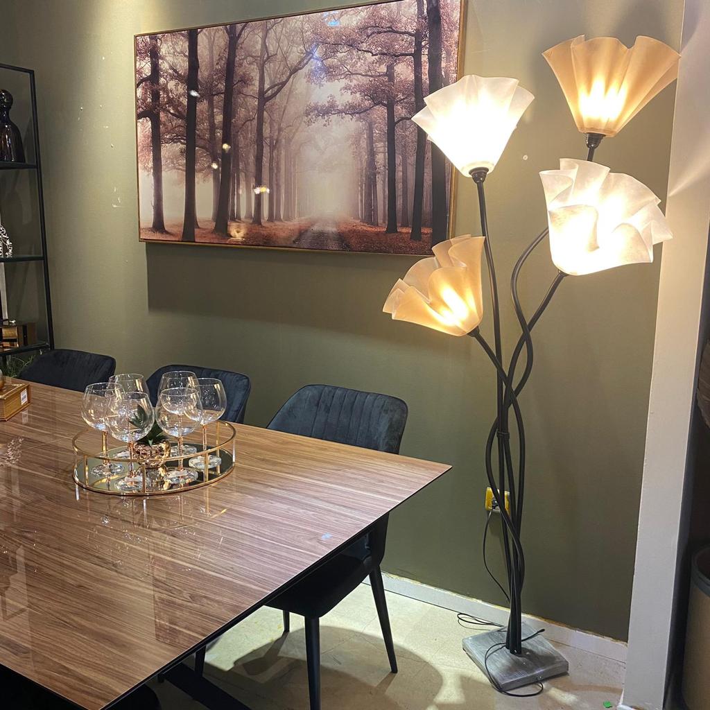 מנורת פרחים 4 קנים מנורת פרחים 4 קנים