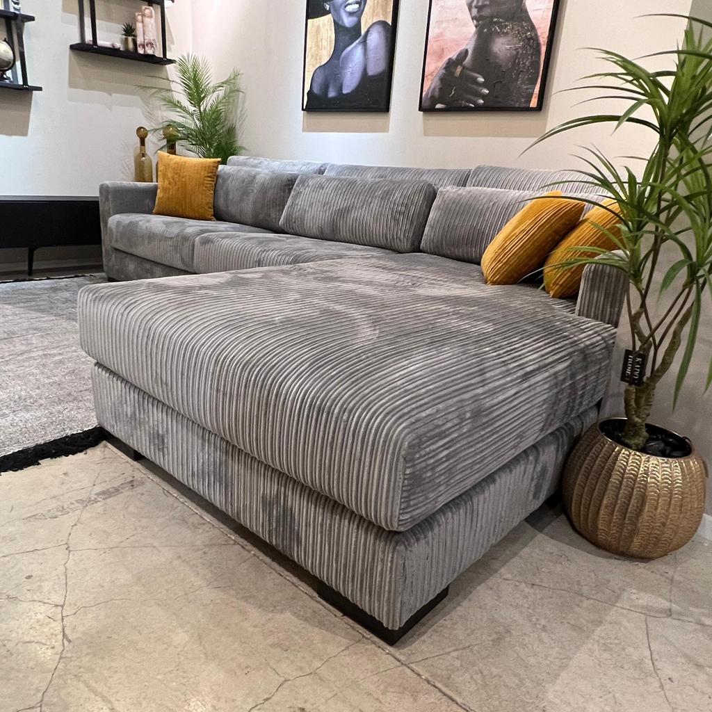 ספה דגם קלאודיה