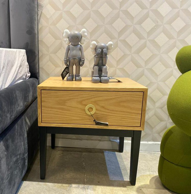 שידת צד ורסצ'ה