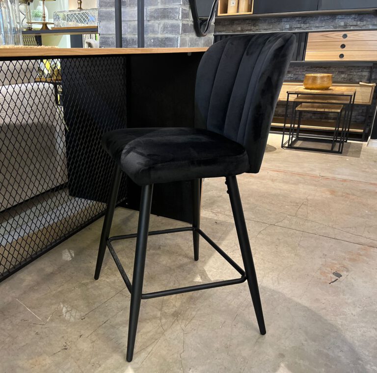 כסא בר דגם סטנלי שחור