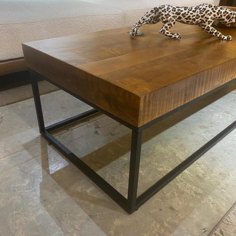 שולחן סלון עץ מנגו גושני דגם סוניל (1)