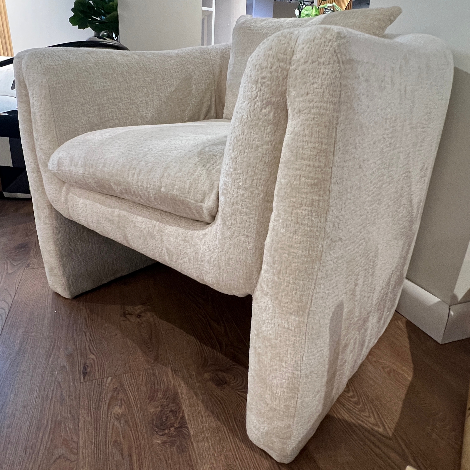 כורסא דגם M כורסא דגם M