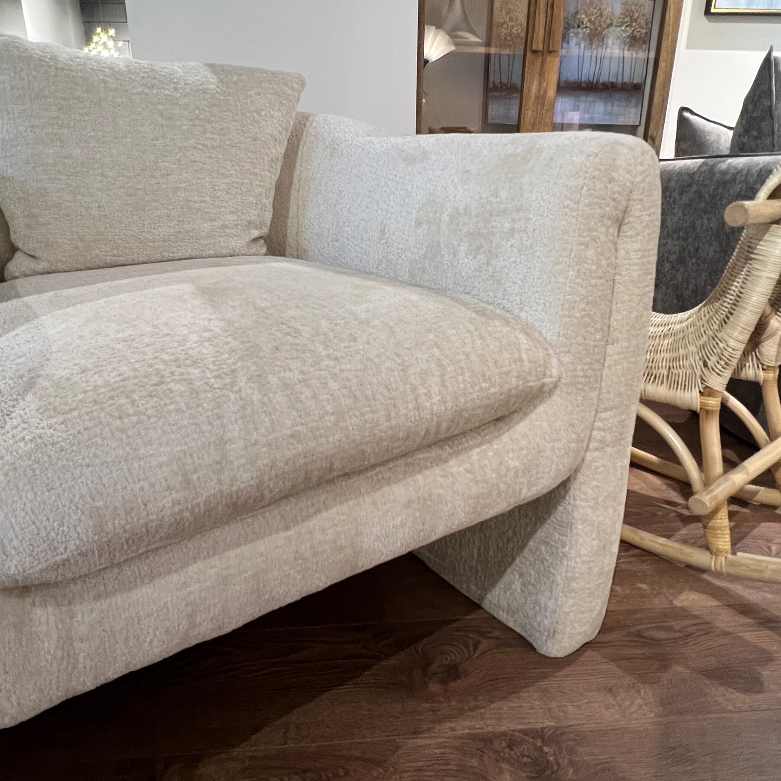 כורסא דגם M כורסא דגם M