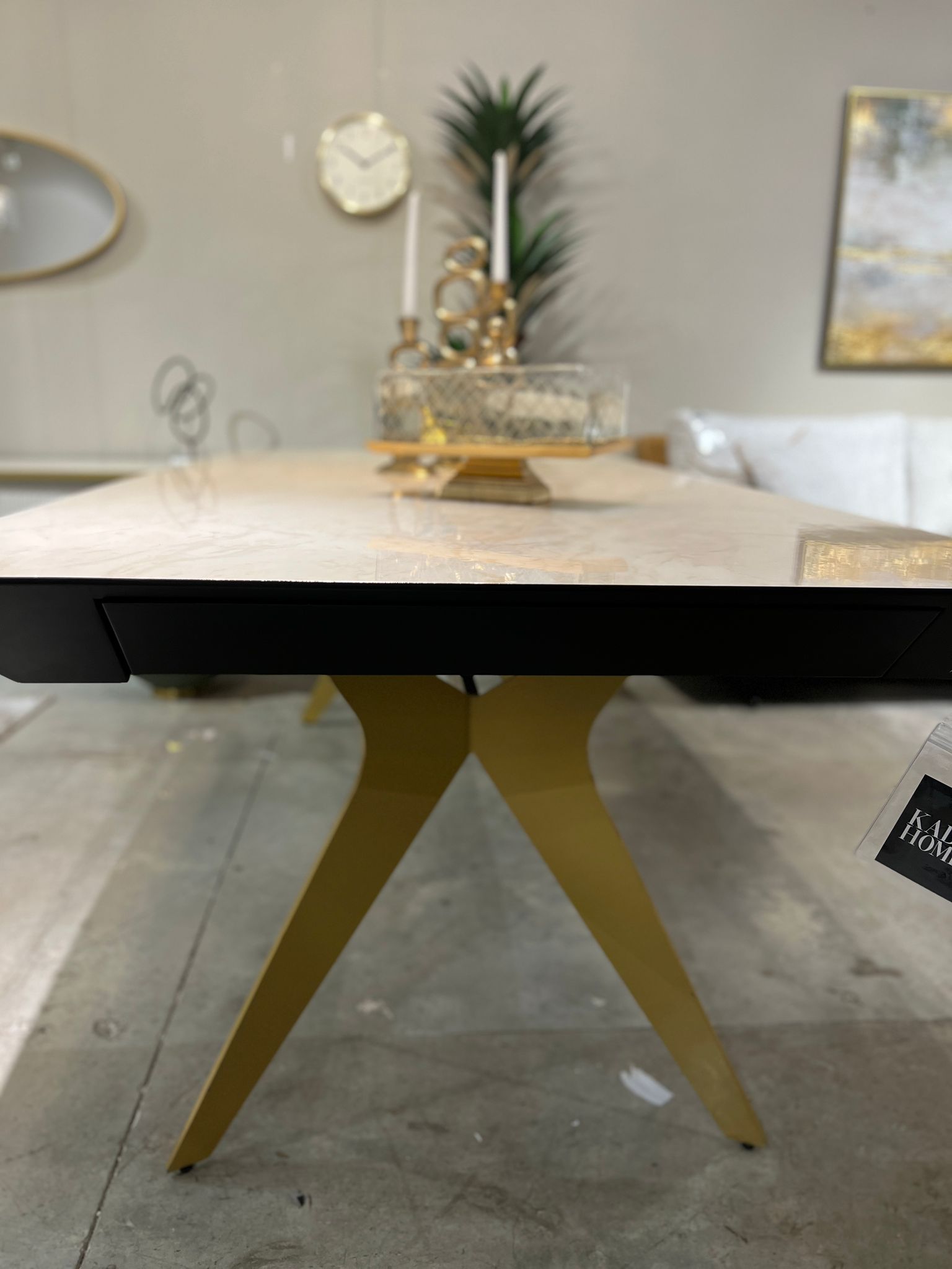 פינת אוכל דגם לאסו פינת אוכל דגם לאסו