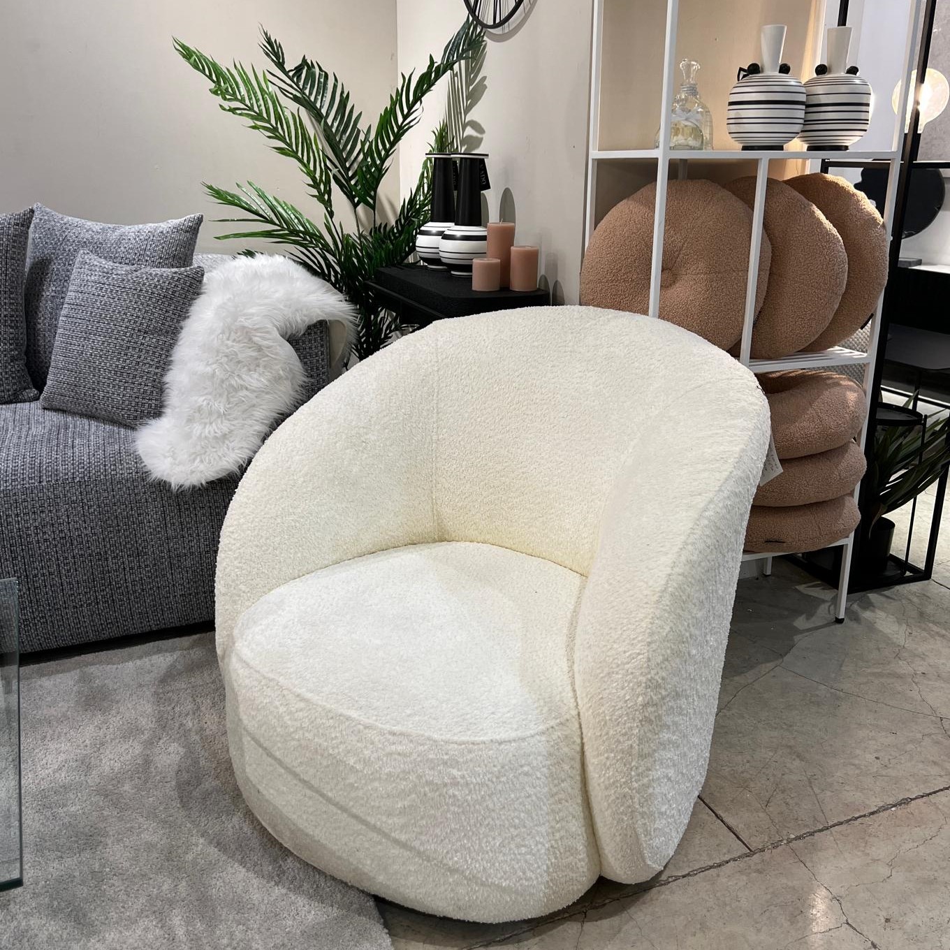 כורסא מעוגלת דגם בלגיה