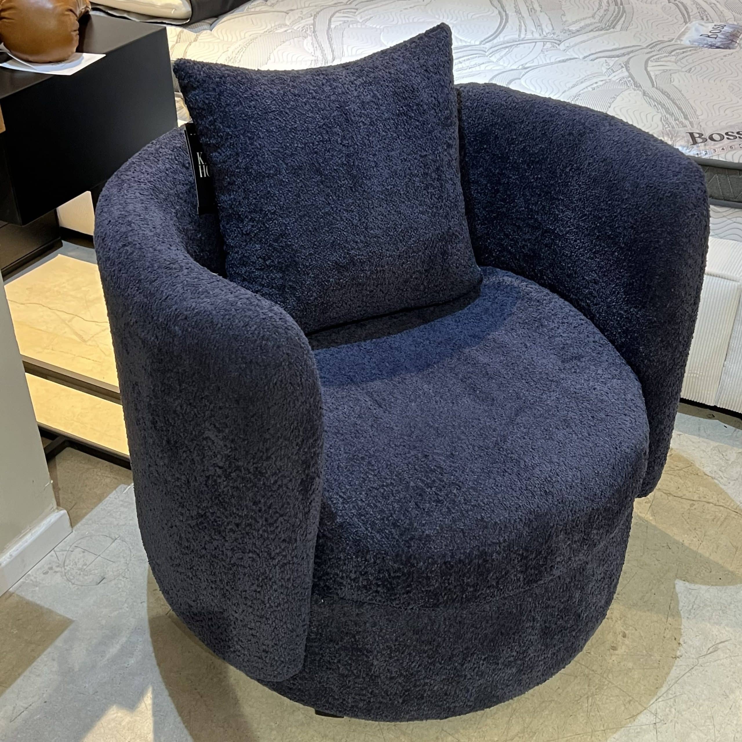 כורסא מעוגלת דגם יובנטוס - חיסול מתצוגה!