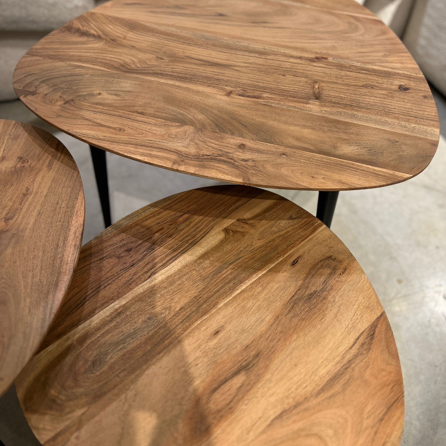 סט 3 שולחנות סלון דגם ווד עץ שיטה רגלים שחור