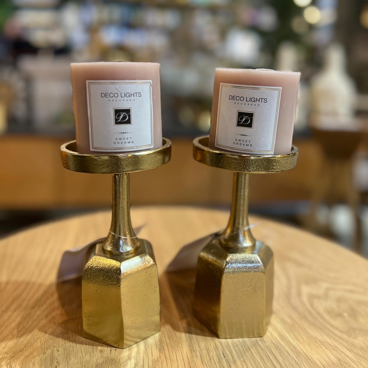 פמוט ברזל זהב פיה רחבה נמוך