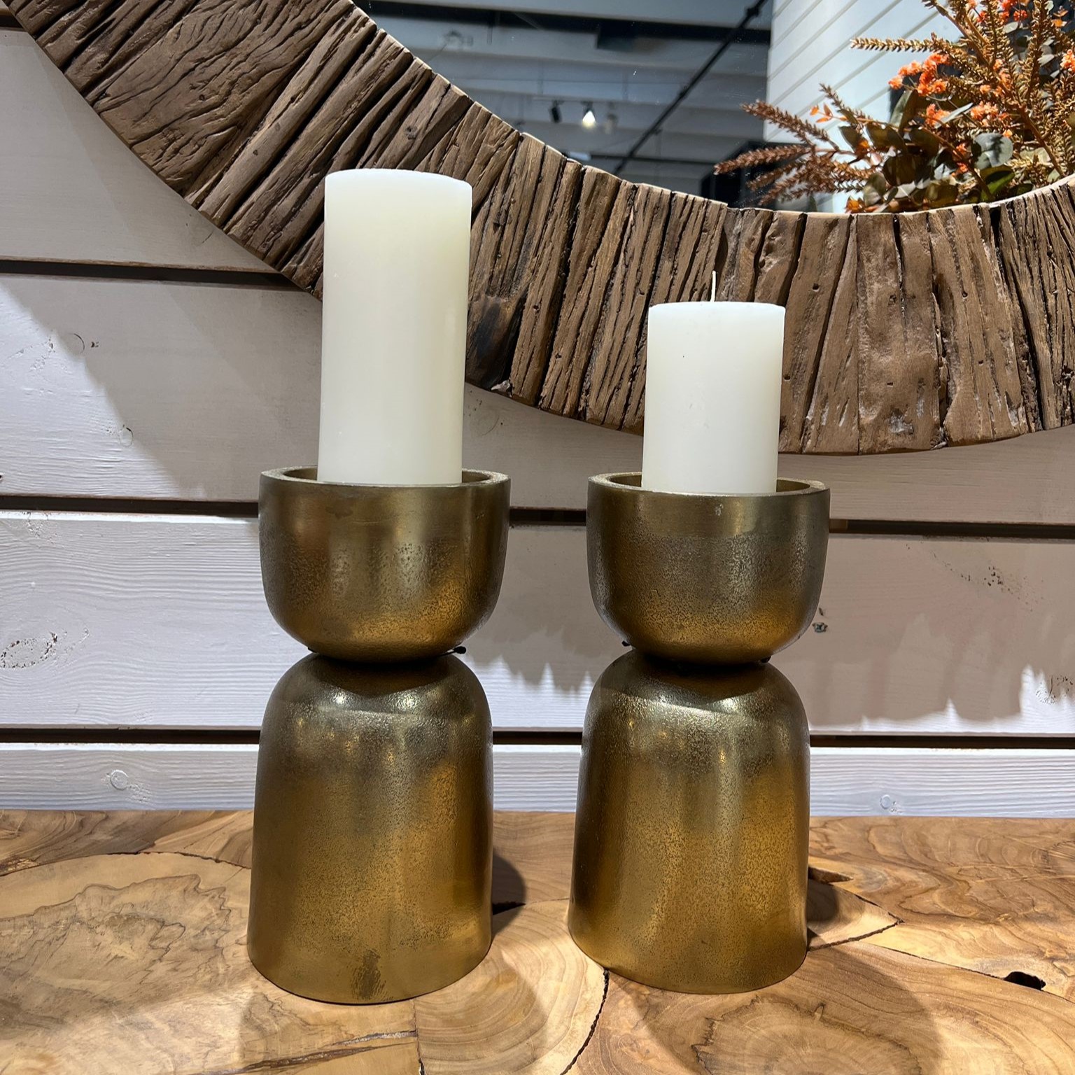 פמוט זהב רחב גדול