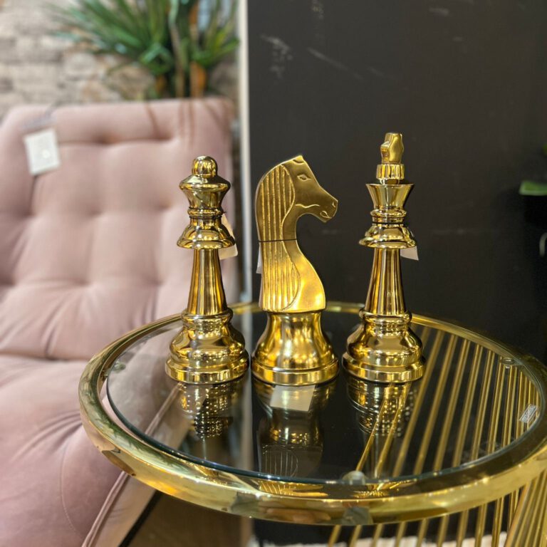 פסל שחמט זהב