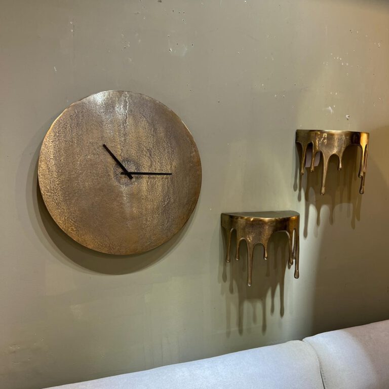 שעון מתכת זהב דגם רויאל
