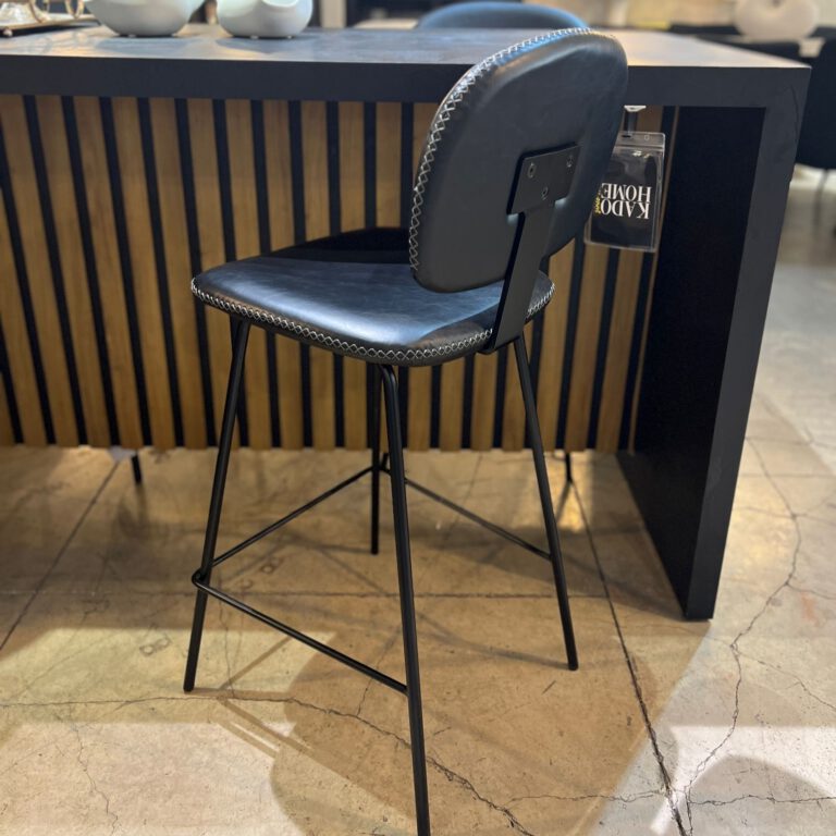 כיסא בר דגם ״22117״ שחור