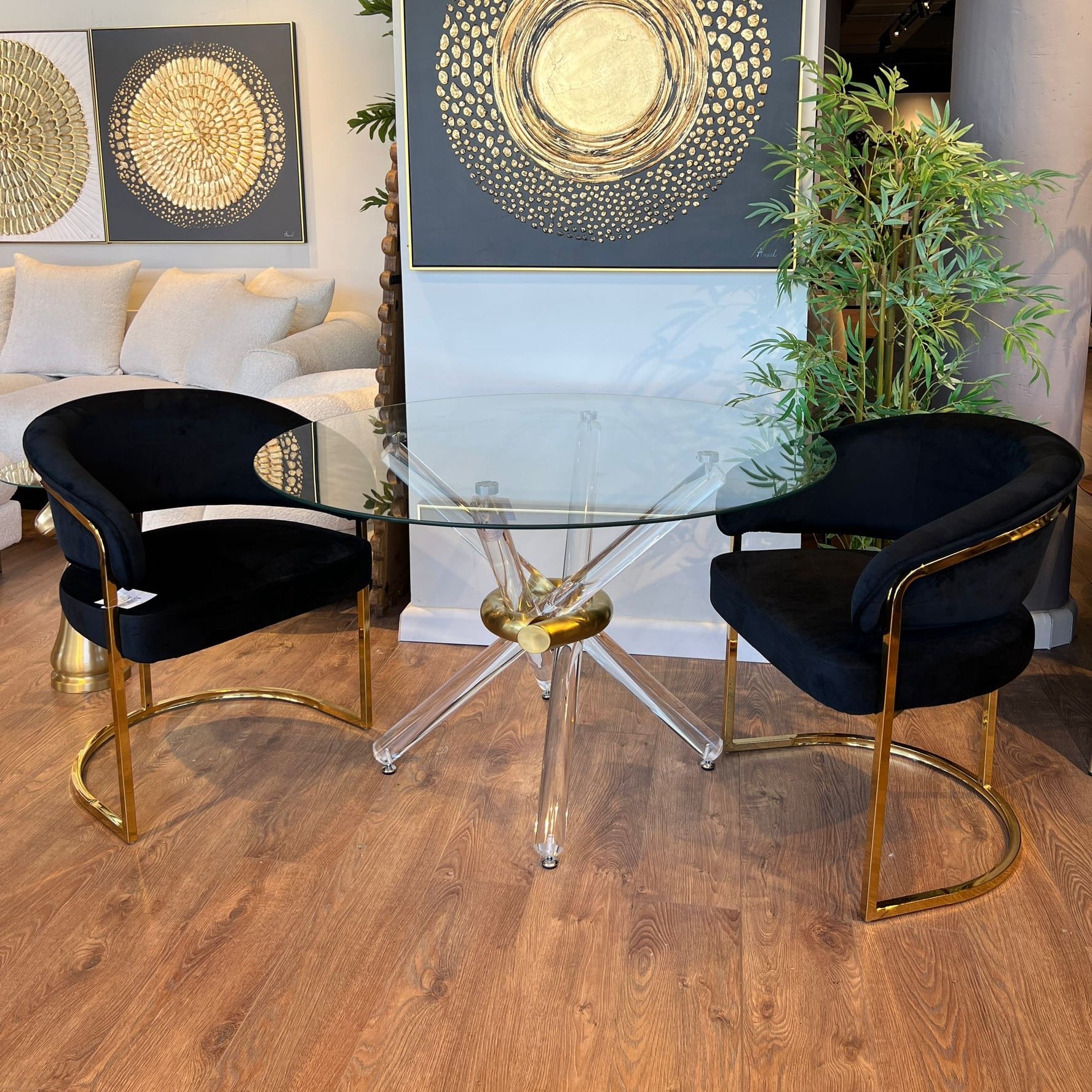 שולחן אוכל עגול דגם ויויאן