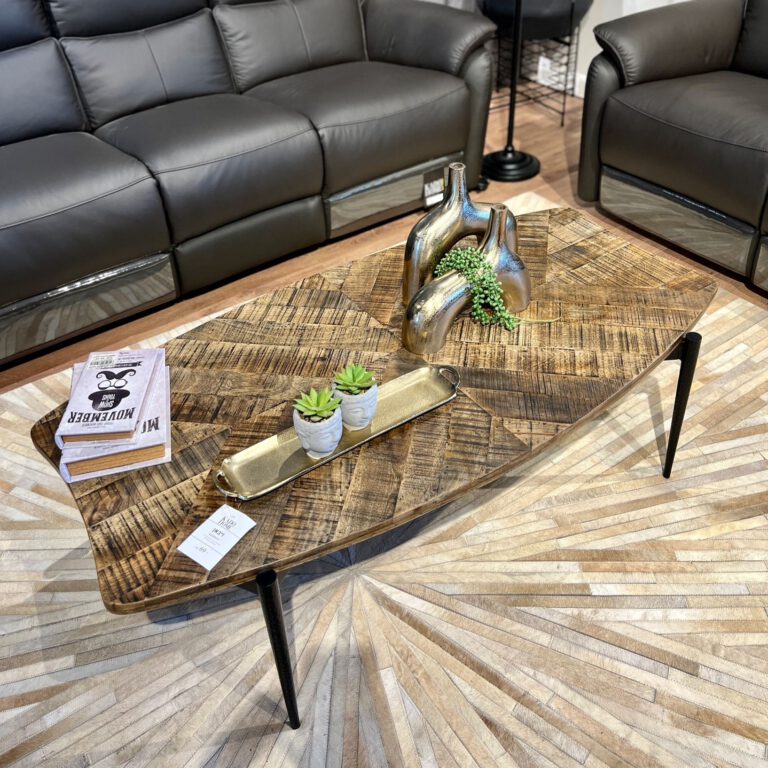 שולחן סלון עשוי עץ דגם דאלי