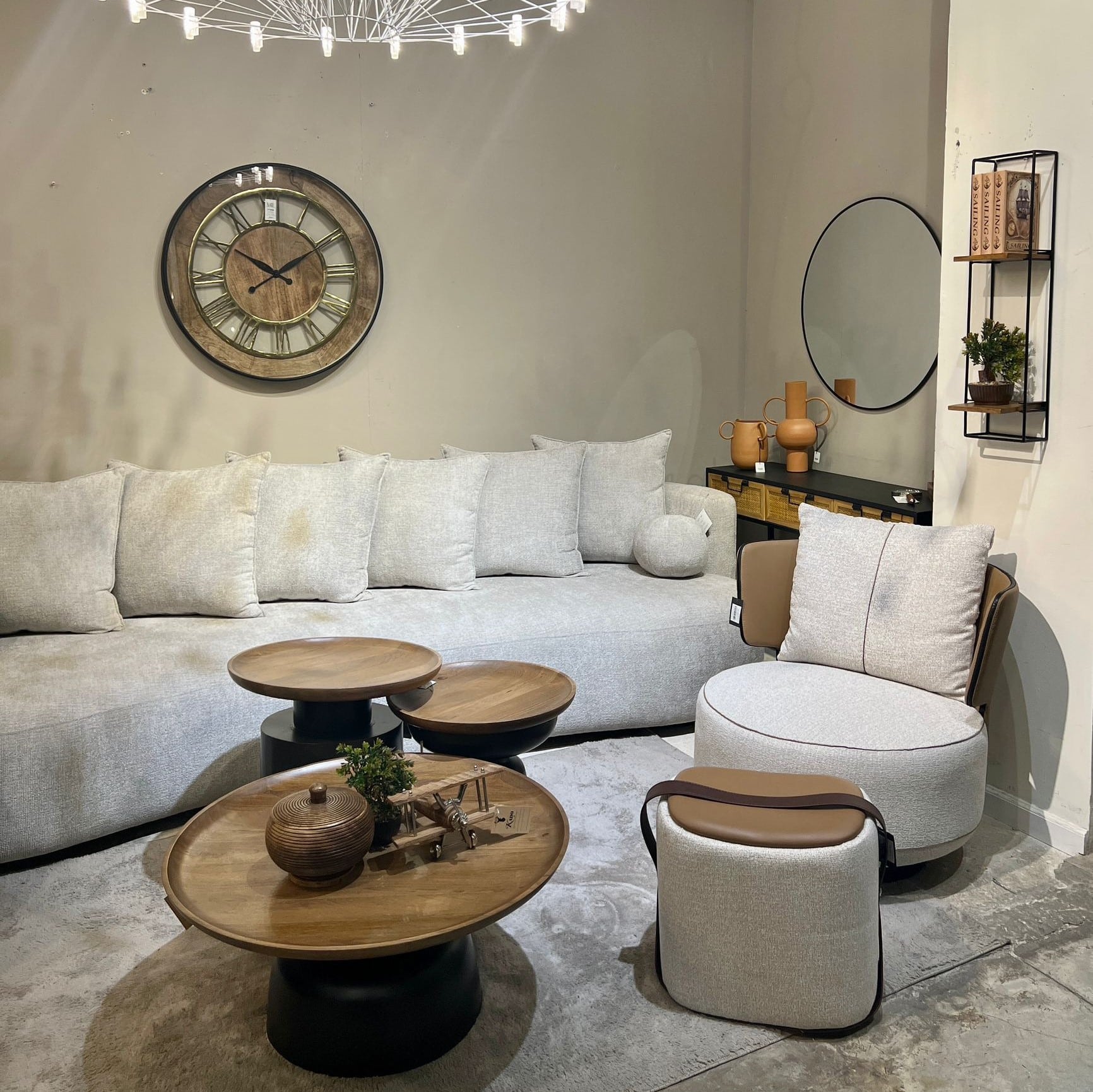 הדום רולקס דגם קימי ידית ומושב עור כאמל אריג בז