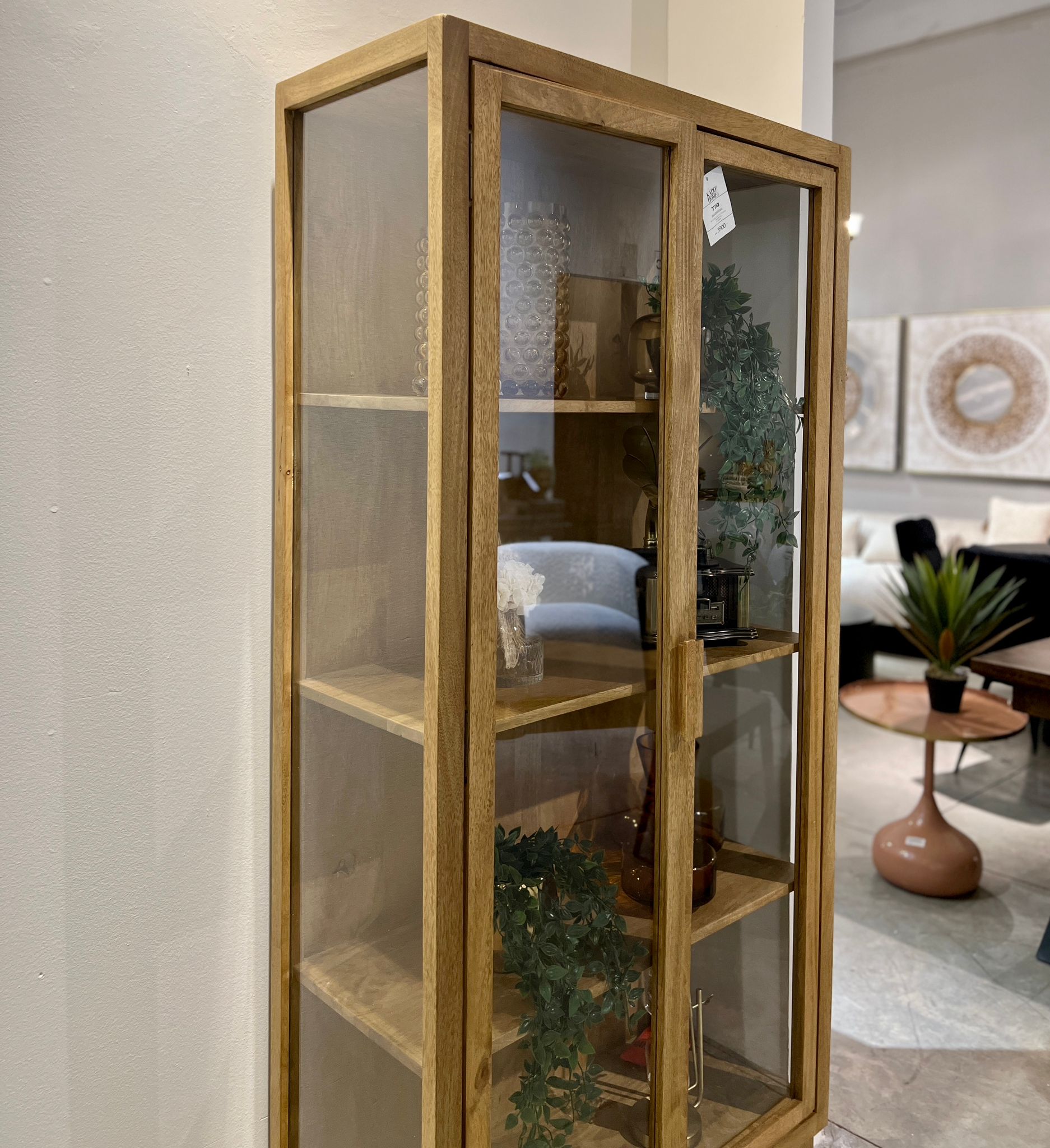 ויטרינה עץ 2 דלתות זכוכית מסגרת עץ דגם סוניל