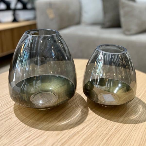 כד זכוכית אפור בסיס זהב