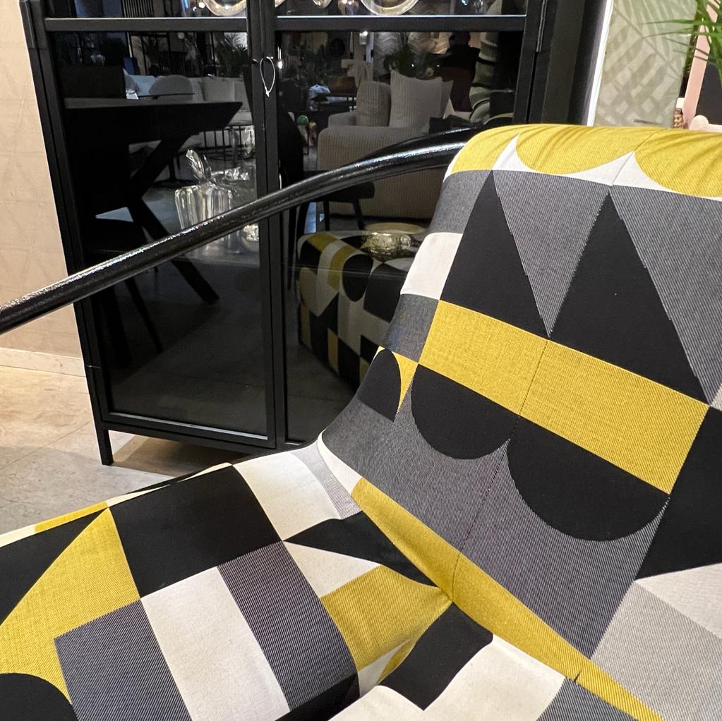 כורסא מעוצבת דגם מיילי כורסא מעוצבת דגם מיילי