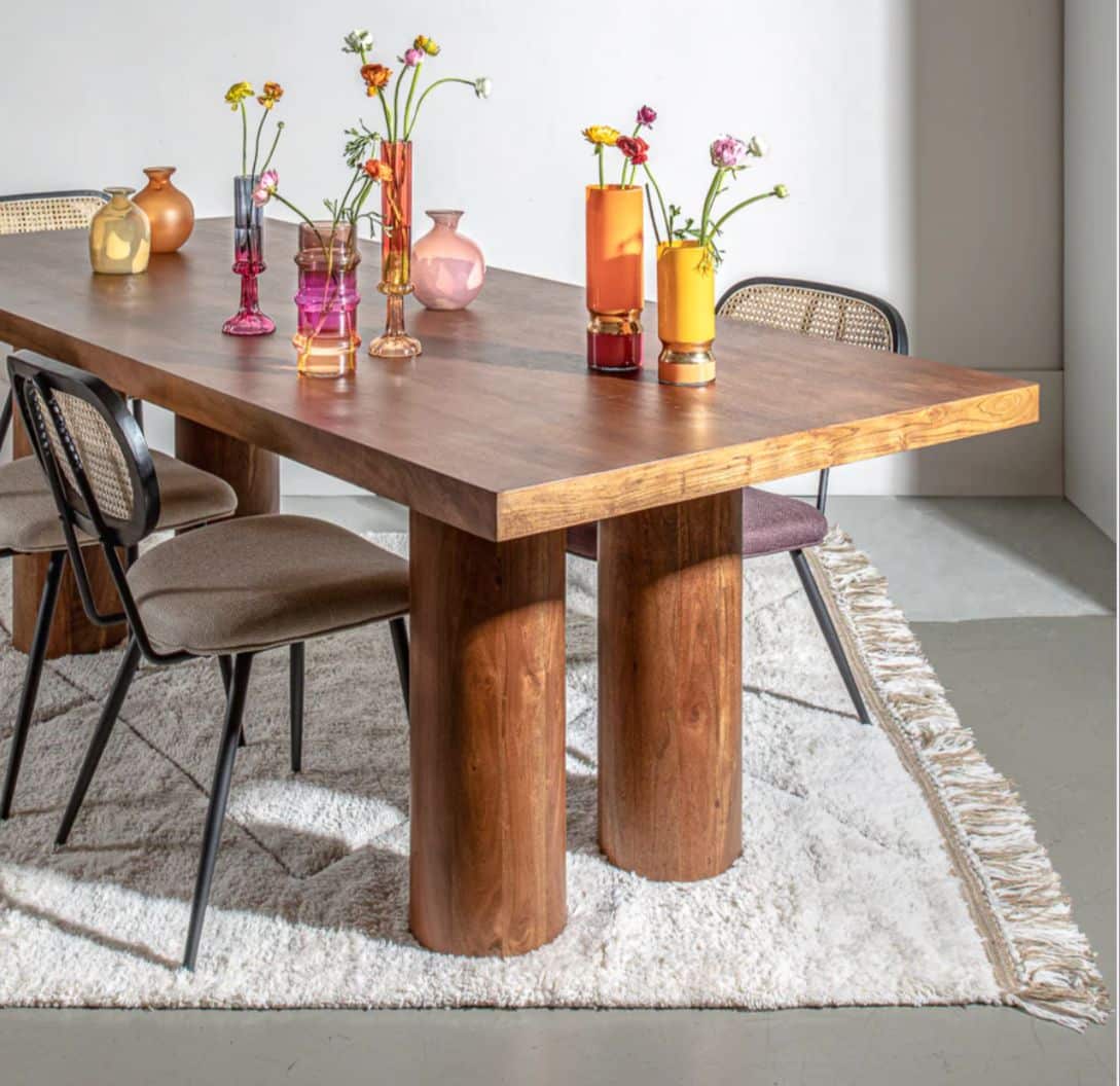 שולחן אוכל אלפנט