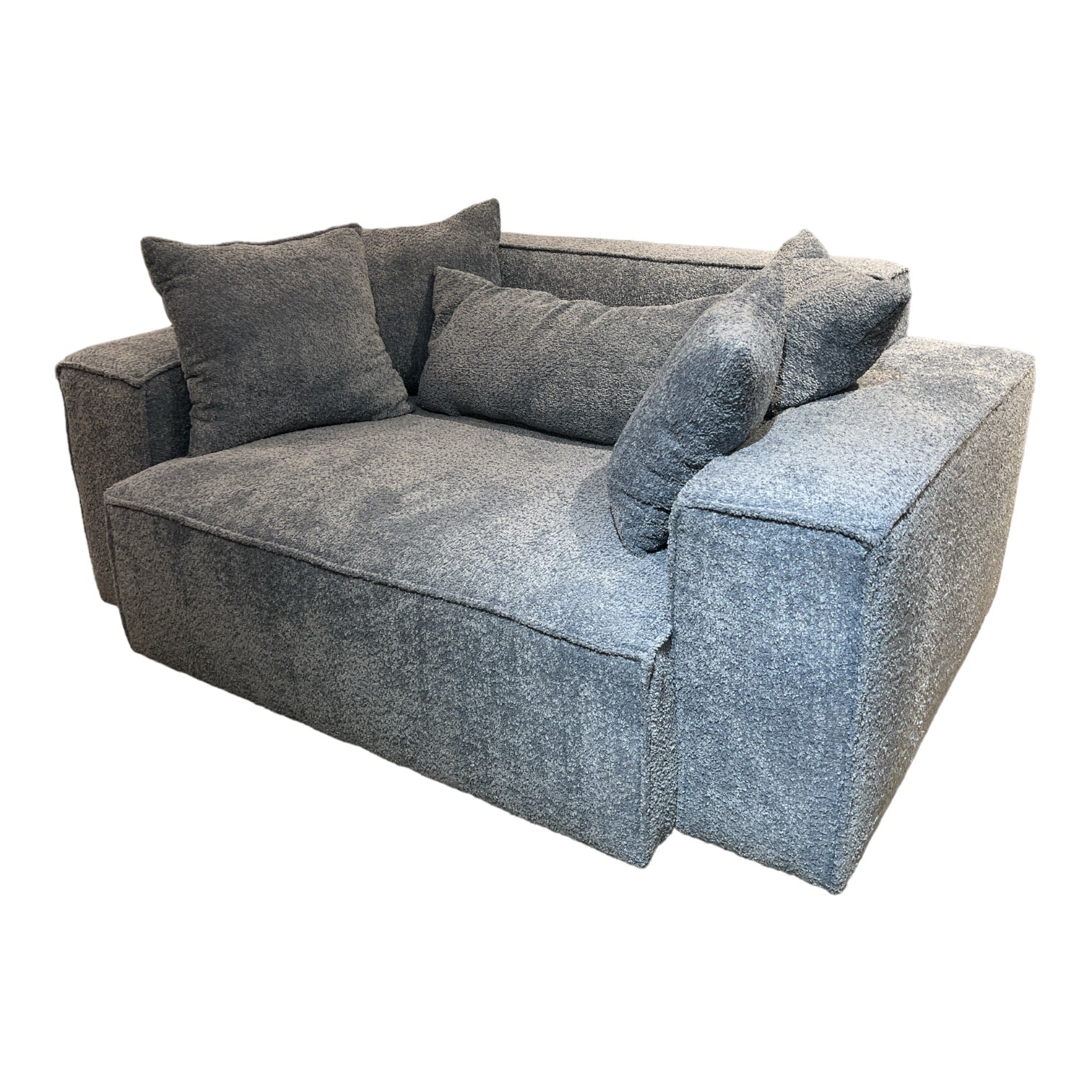 לאב סיט מעוצבת דגם לובר- עיצוב אישי לאב סיט מעוצבת דגם לובר- עיצוב אישי