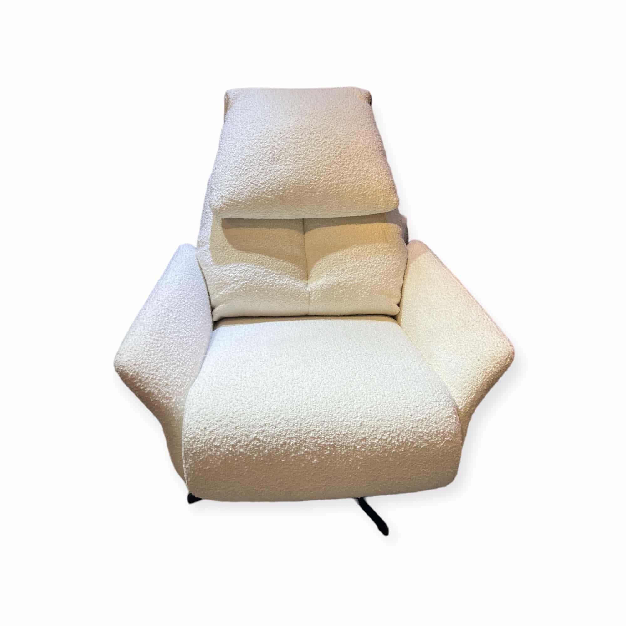 כורסא מעוצבת נפתחת רילקס דגם קימי בד בוקלה שמנת כורסא מעוצבת נפתחת רילקס דגם קימי בד בוקלה שמנת