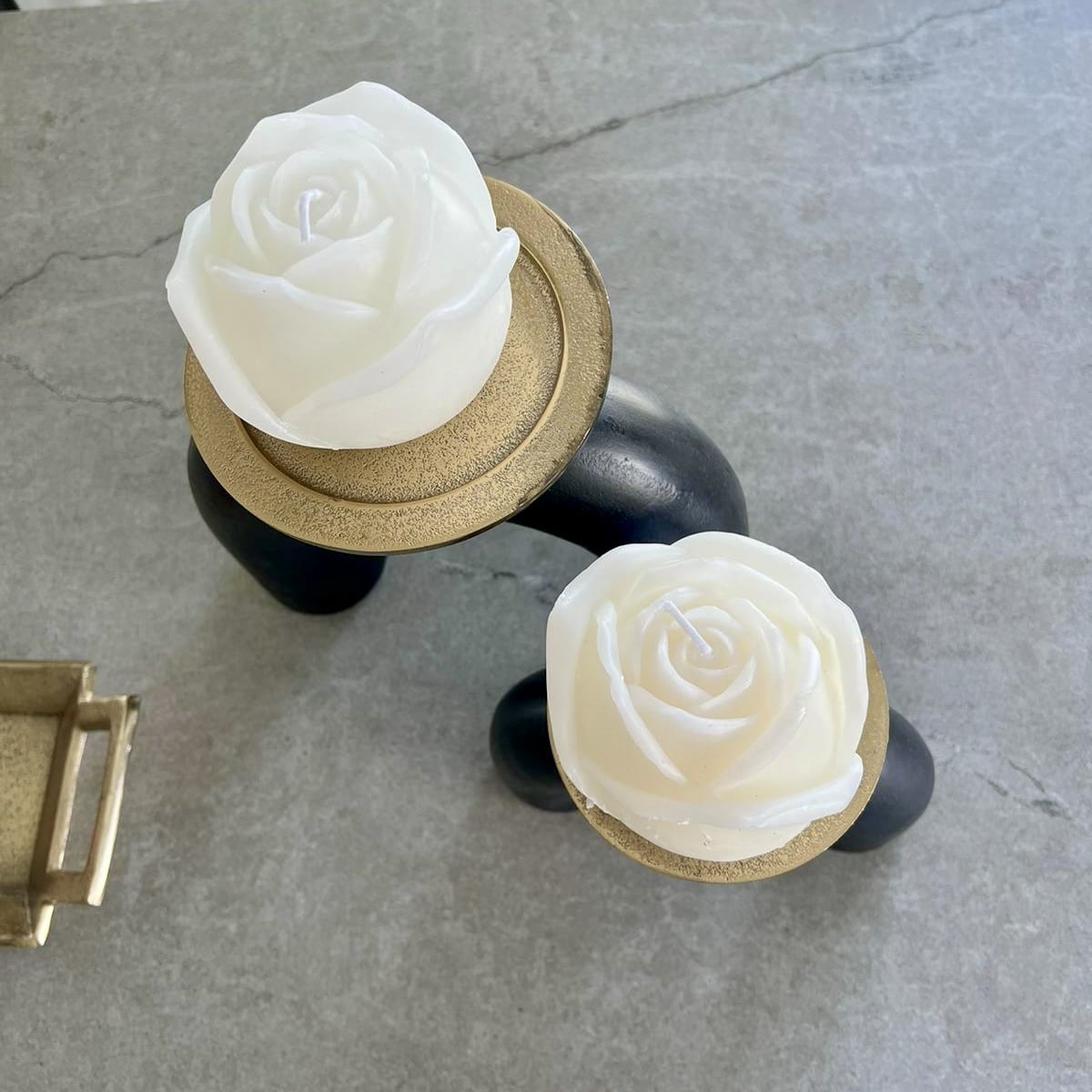 נר שושנה ורד שמנת דגם איקו נר שושנה ורד שמנת דגם איקו