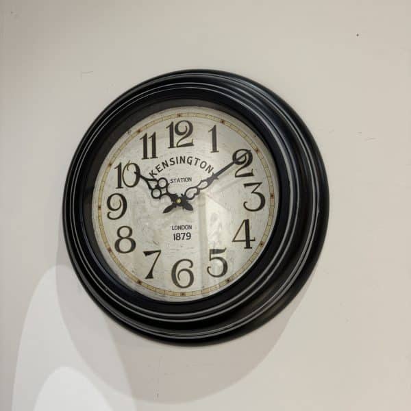 שעון מסגרת שחורה מחוגים וינטאג׳ 45 ס״מ דגם איקו