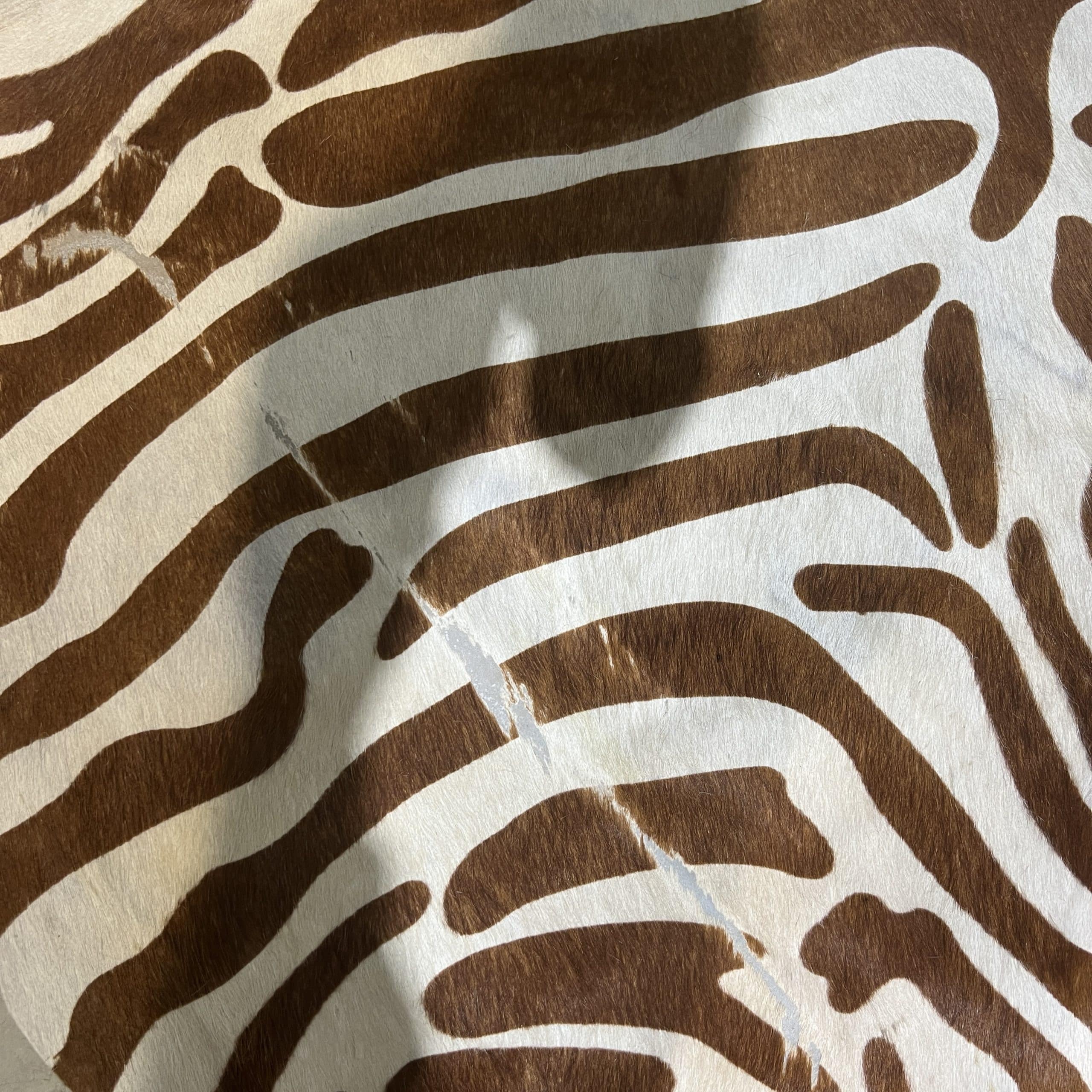 שטיח עור פרה שטיח עור פרה