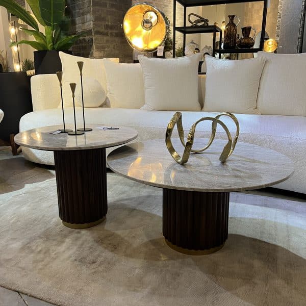 שולחן סלון פנסי שיש בז בסיס עץ כהה פס זהב דגם ראבי