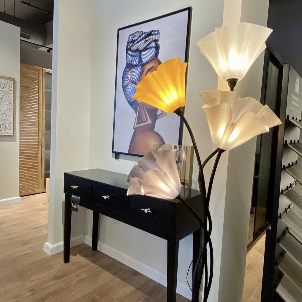 מנורת פרחים 4 קנים מנורת פרחים 4 קנים