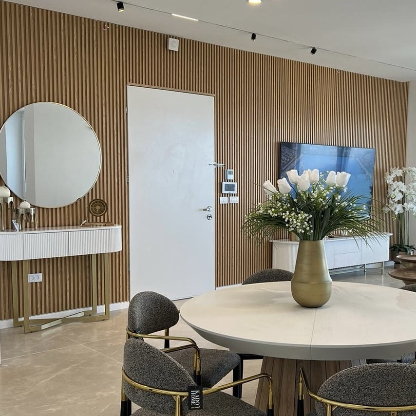 חיפוי קיר פסים פולימרי אלון WT038 גודל 15/290-SALE! חיפוי קיר פסים פולימרי אלון WT038 גודל 15/290-SALE!