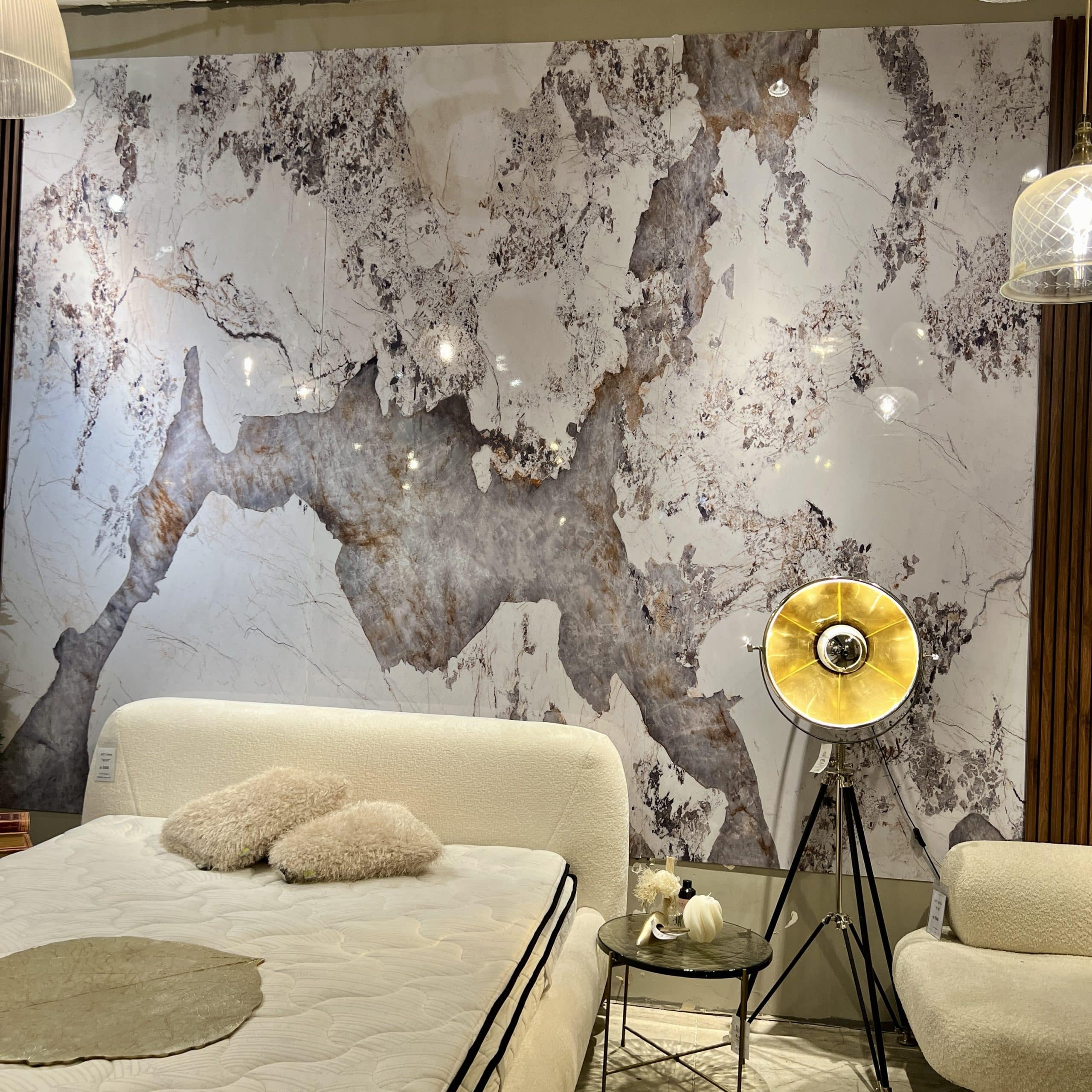 חיפוי קיר סגנון שיש פטגוניה לבן חום אפור 120/290- חיסול מלאי! חיפוי קיר סגנון שיש פטגוניה לבן חום אפור 120/290- חיסול מלאי!