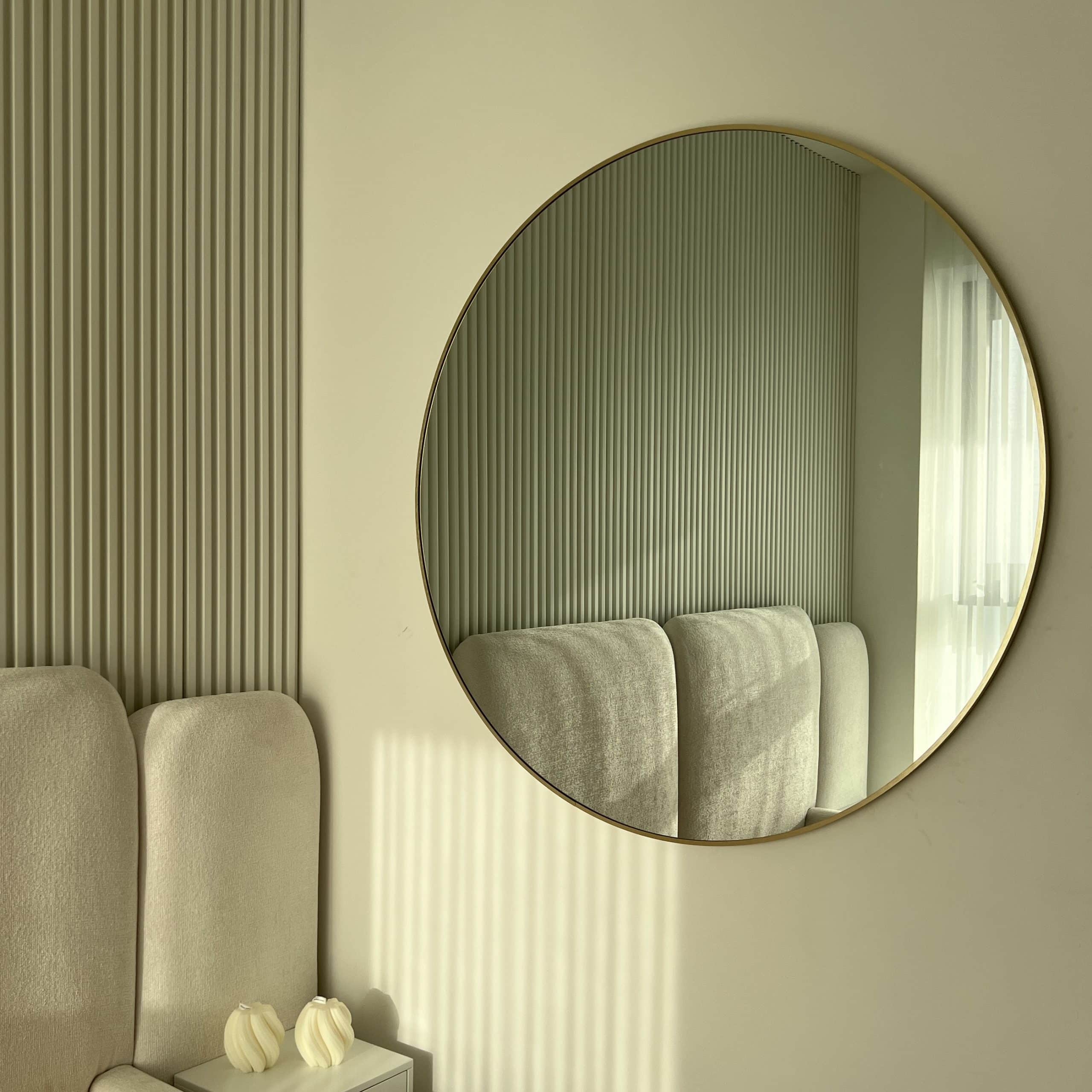 מראה עגולה מסגרת ברזל זהב קוטר 120 דגם איקו מראה עגולה מסגרת ברזל זהב קוטר 120 דגם איקו