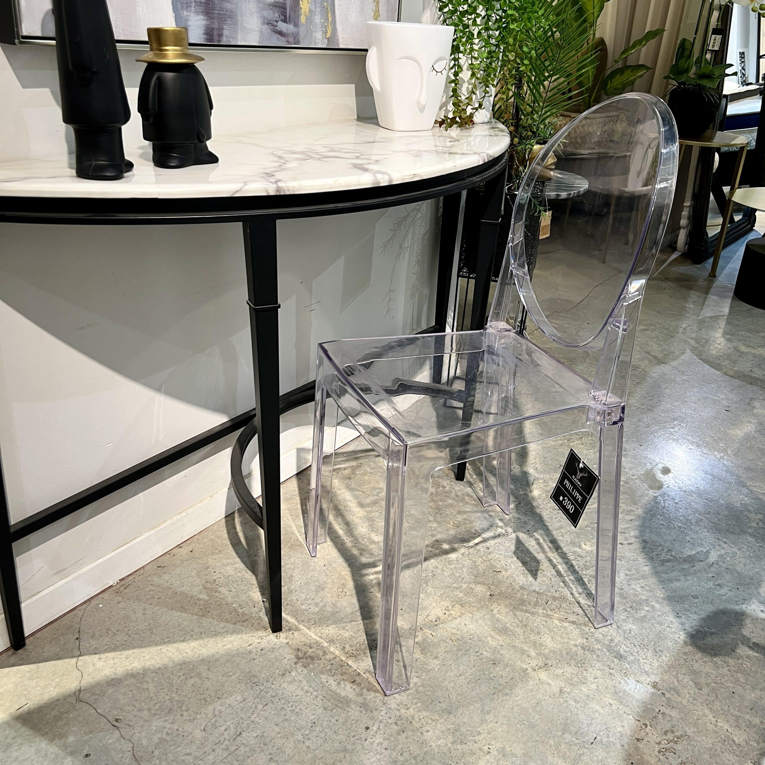 כיסא אקרילי שקוף דגם פיליפ