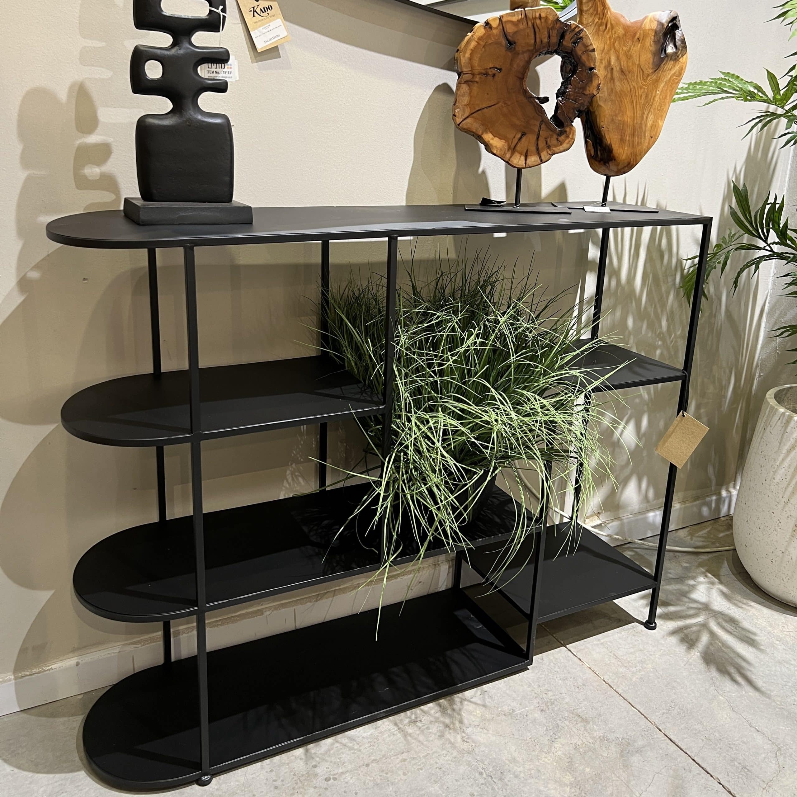 קונסולה מתכת שחורה קונסולה מתכת שחורה