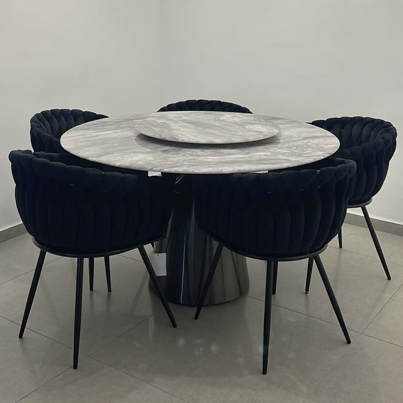 שולחן אוכל עגול מרבל אפור רגל שחור מוברש דגם קימי