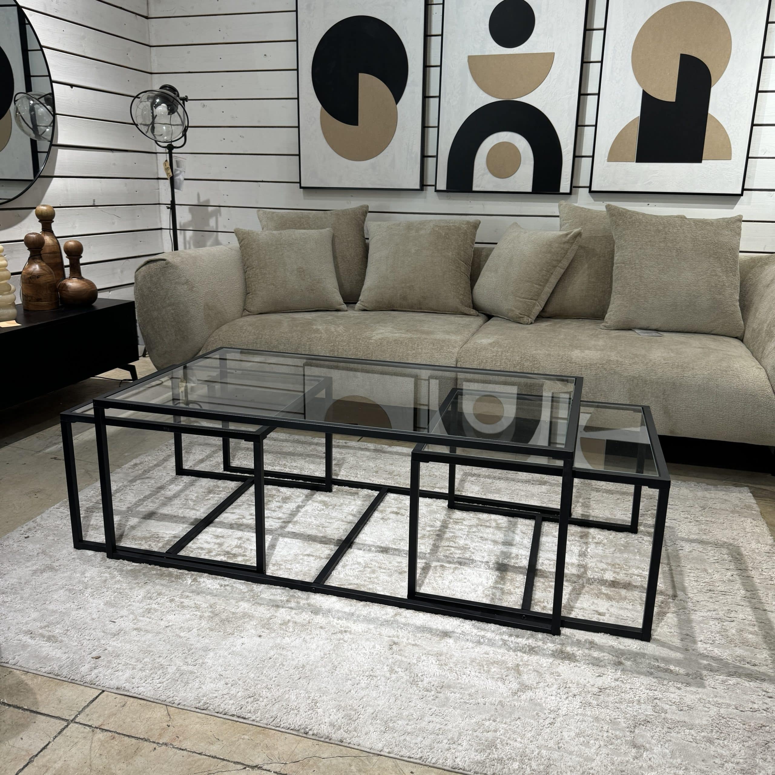 סט 3 שולחנות ברזל שחור וזכוכית דגם מוס סט 3 שולחנות ברזל שחור וזכוכית דגם מוס