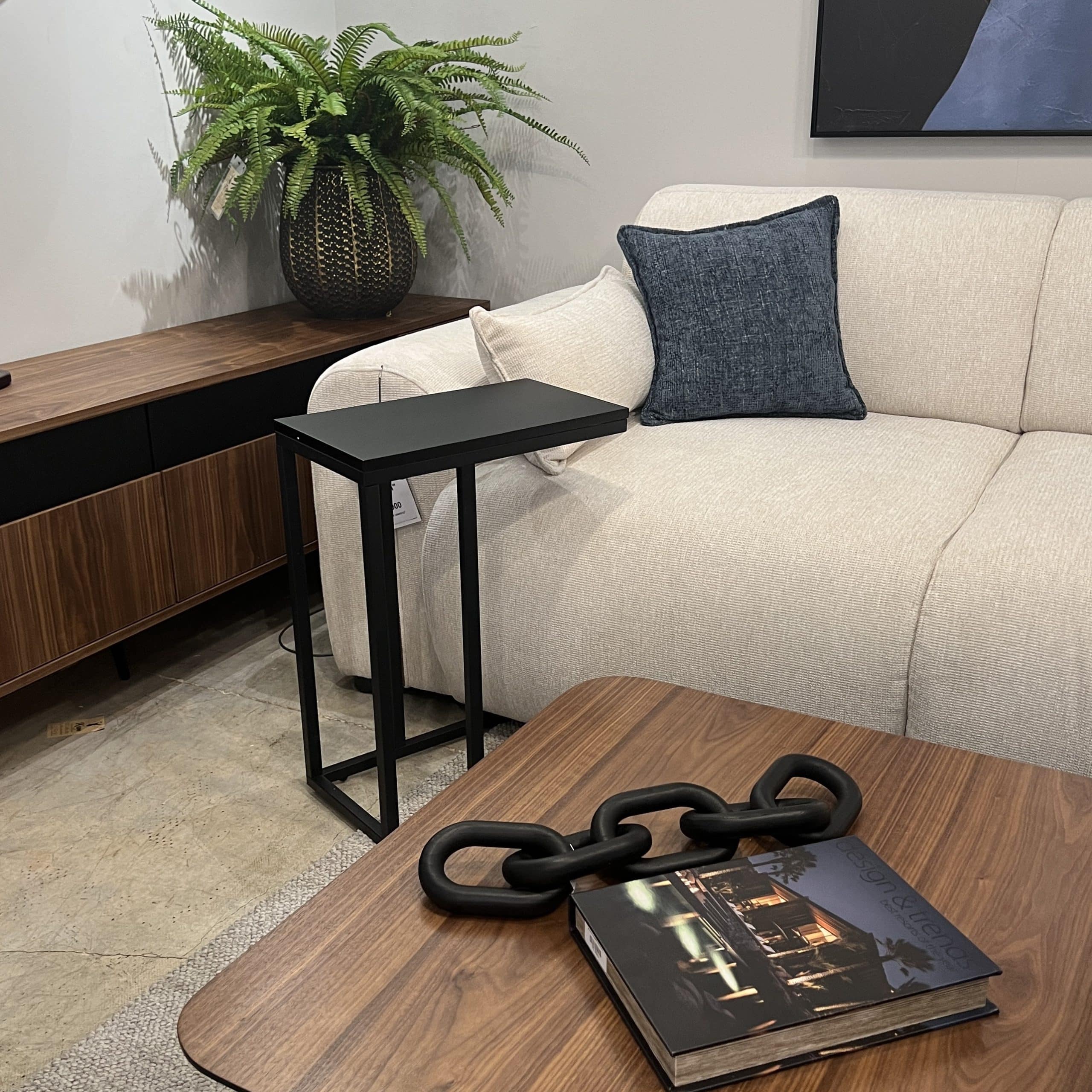 נשכן מלבני שחור טקסטורה דגם מוס SALE נשכן מלבני שחור טקסטורה דגם מוס SALE