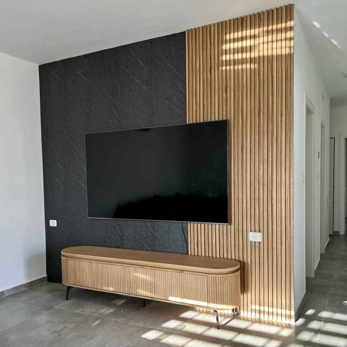 חיפוי קיר רחב פולימרי גוון שיש שחור 88A11 גודל 40/290- SALE חיפוי קיר רחב פולימרי גוון שיש שחור 88A11 גודל 40/290- SALE