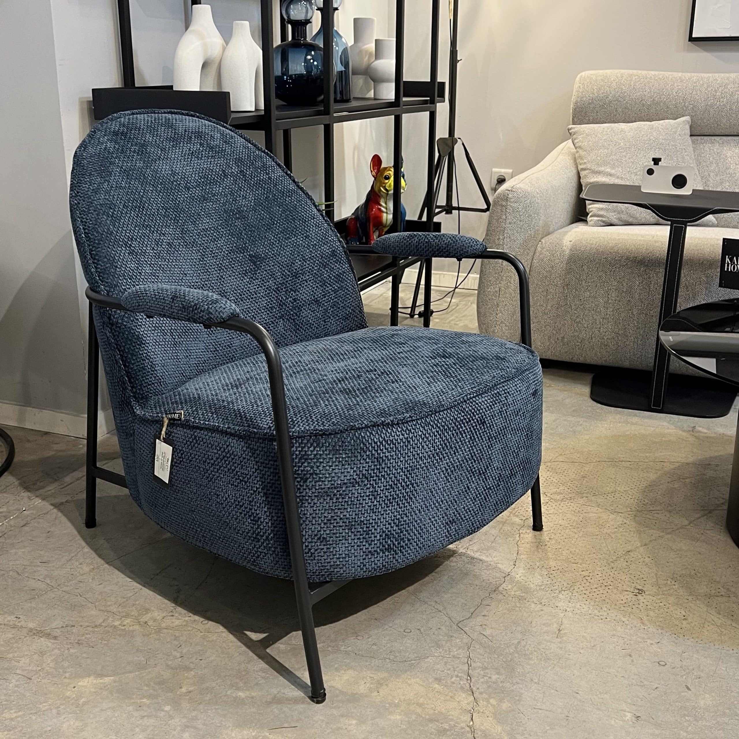 כורסא אריג כחול ברזל שחור פורטופינו דגם סופיטל- אחרונה! כורסא אריג כחול ברזל שחור פורטופינו דגם סופיטל- אחרונה!