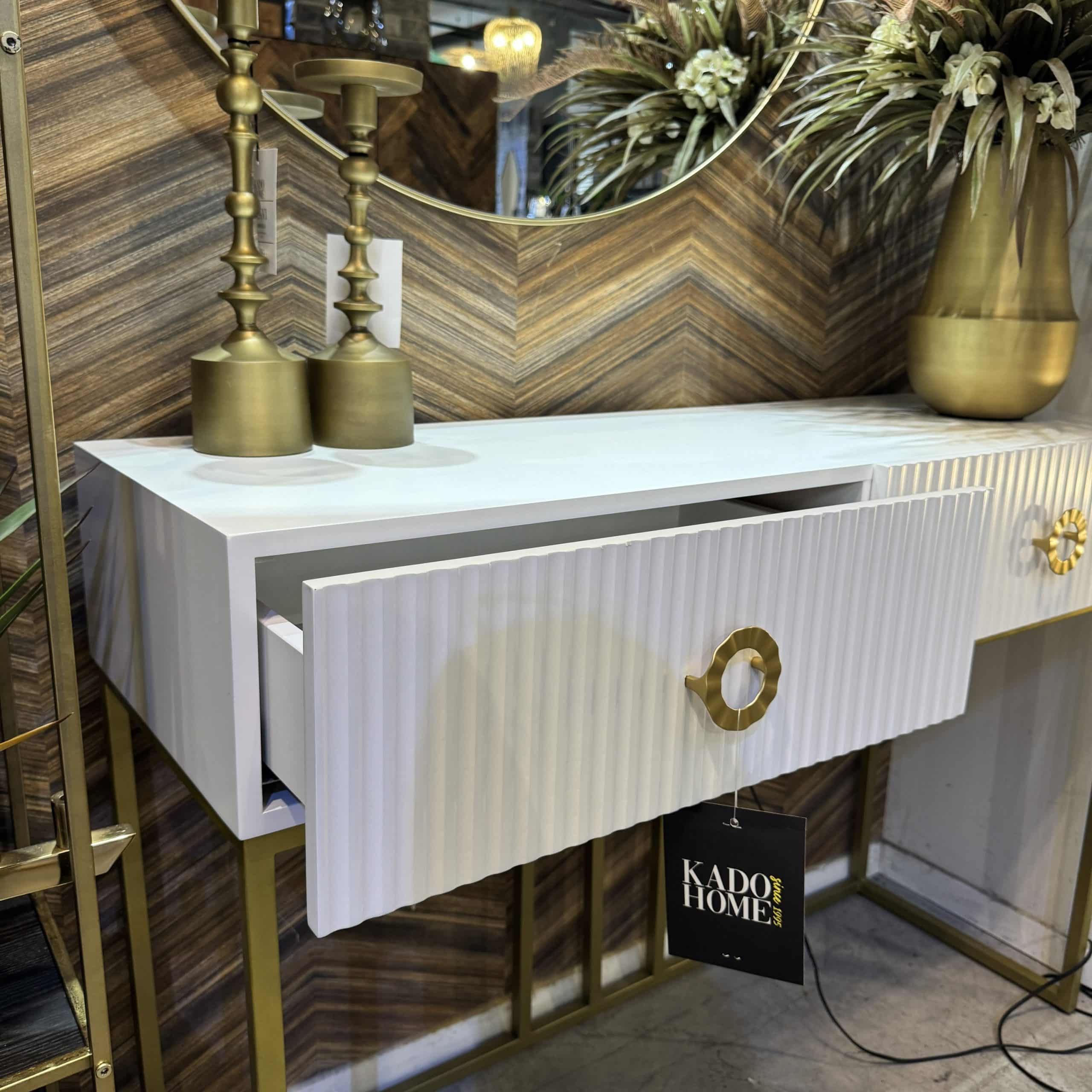 קונסולה מעוצבת דגם גפן קונסולה מעוצבת דגם גפן