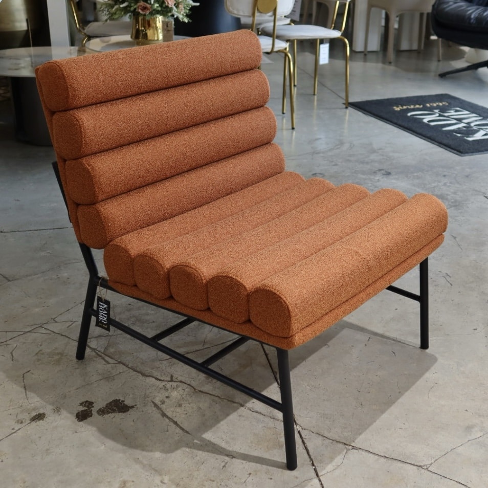 כורסא אריג חמרה ברלין ברזל שחור דגם סופיטל