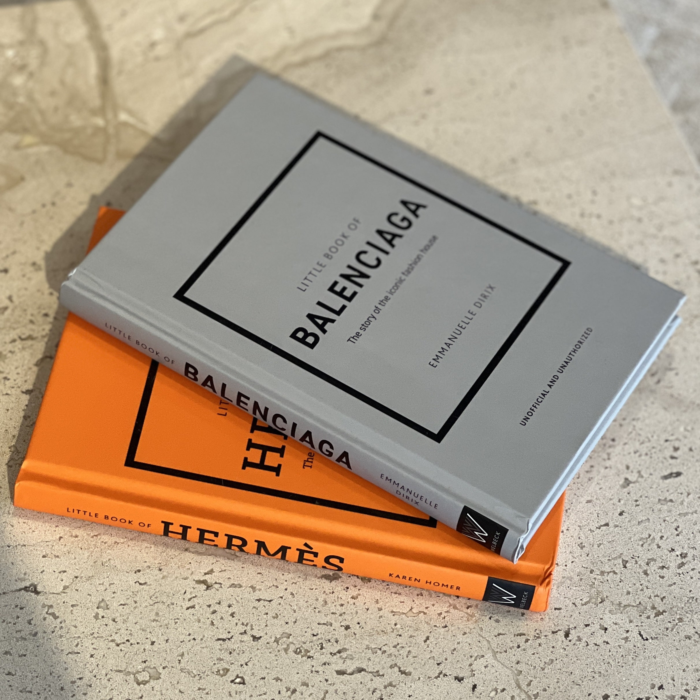 ספר מותג ספר מותג